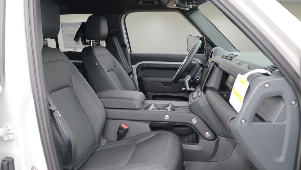 2026 Land Rover Defender 110 S
