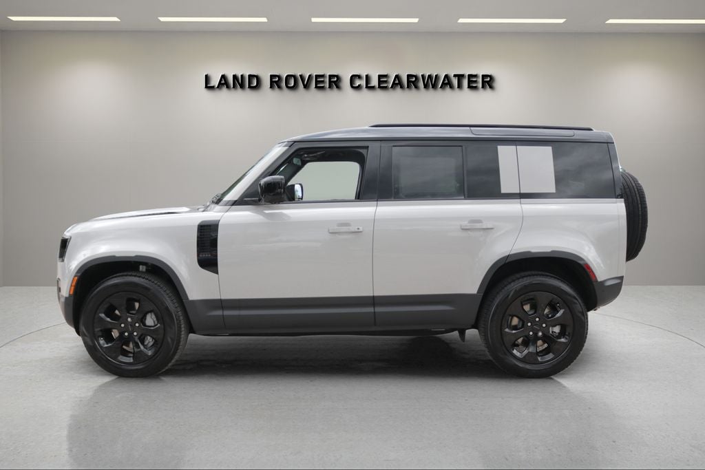 2026 Land Rover Defender 110 S