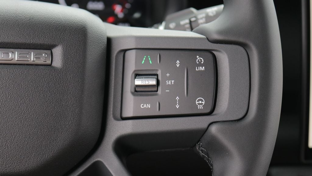 2026 Land Rover Defender 110 S