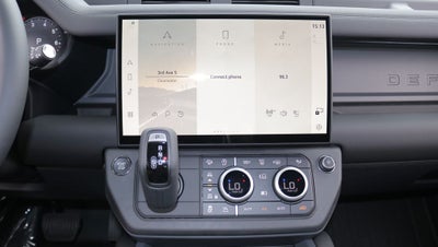 2026 Land Rover Defender 110 S