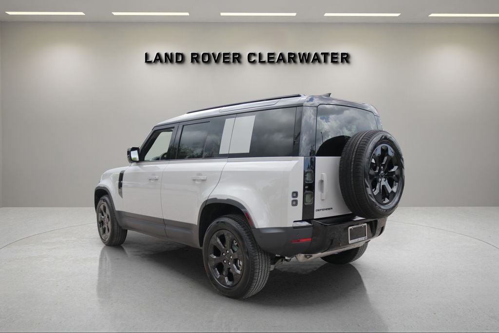 2026 Land Rover Defender 110 S