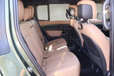 2026 Land Rover Defender 110 S