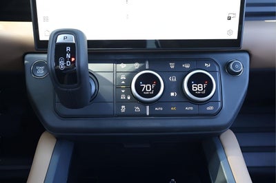 2026 Land Rover Defender 110 S