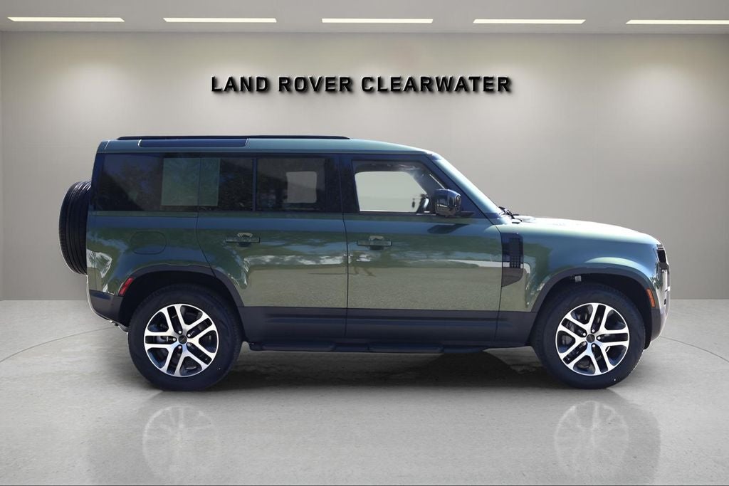 2026 Land Rover Defender 110 S