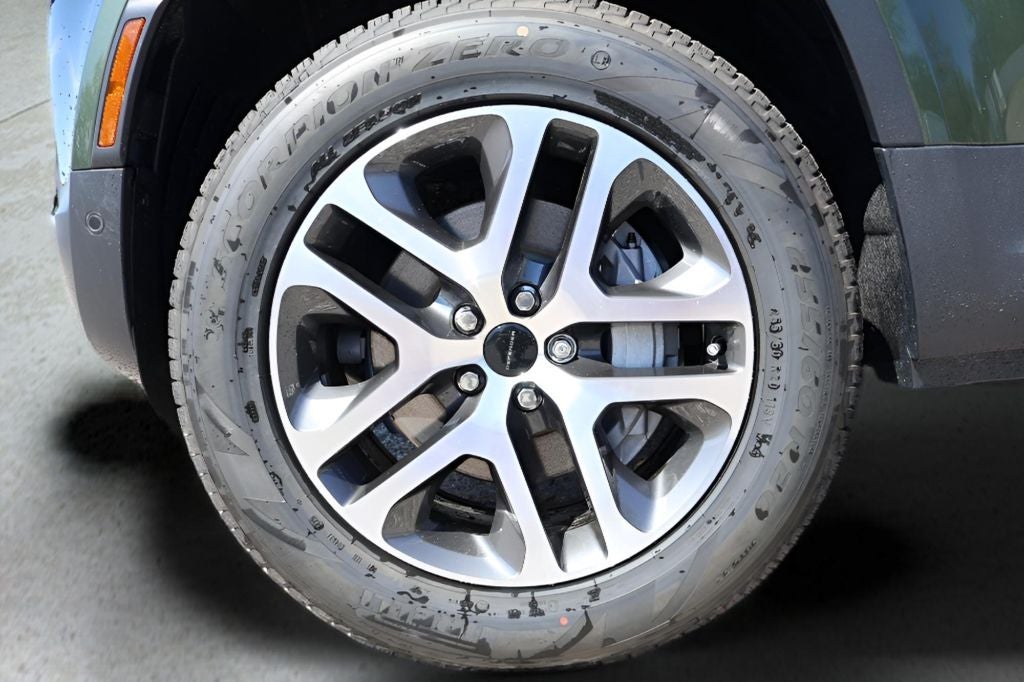 2026 Land Rover Defender 110 S