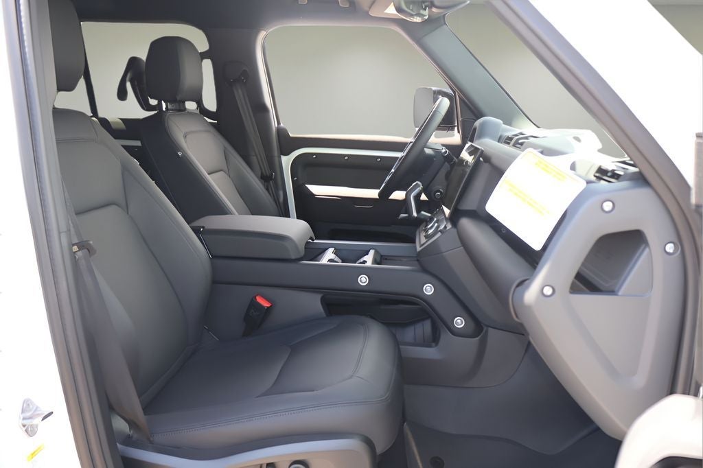 2026 Land Rover Defender 110 S