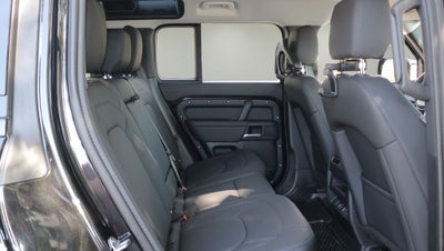 2026 Land Rover Defender 110 S