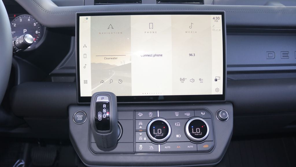 2026 Land Rover Defender 110 S