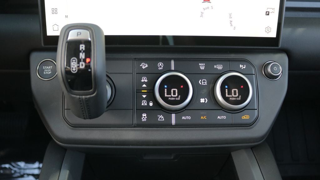 2026 Land Rover Defender 110 S