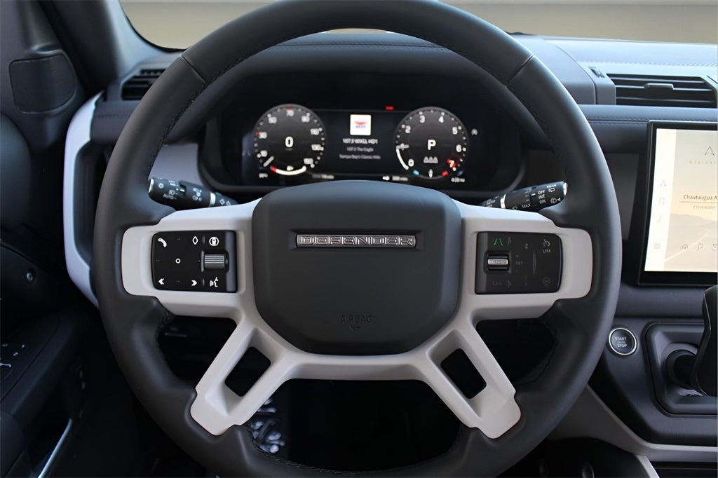 2025 Land Rover Defender 110 S