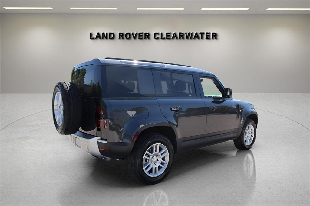 2025 Land Rover Defender 110 S