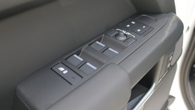 2026 Land Rover Defender 110 S