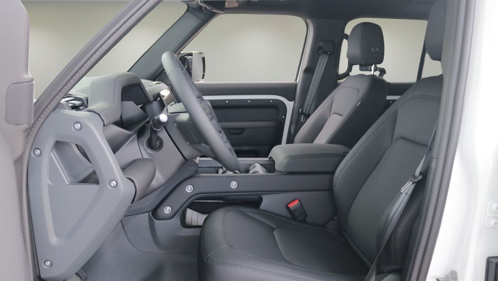 2026 Land Rover Defender 110 S