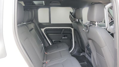 2026 Land Rover Defender 110 S