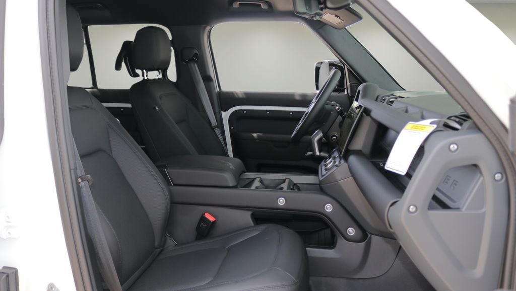 2026 Land Rover Defender 110 S