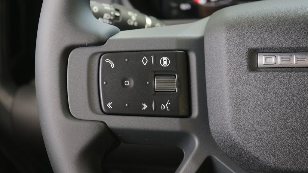 2026 Land Rover Defender 110 S