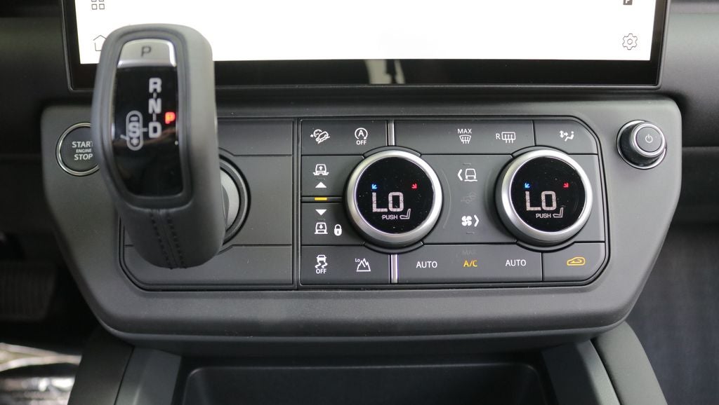 2026 Land Rover Defender 110 S