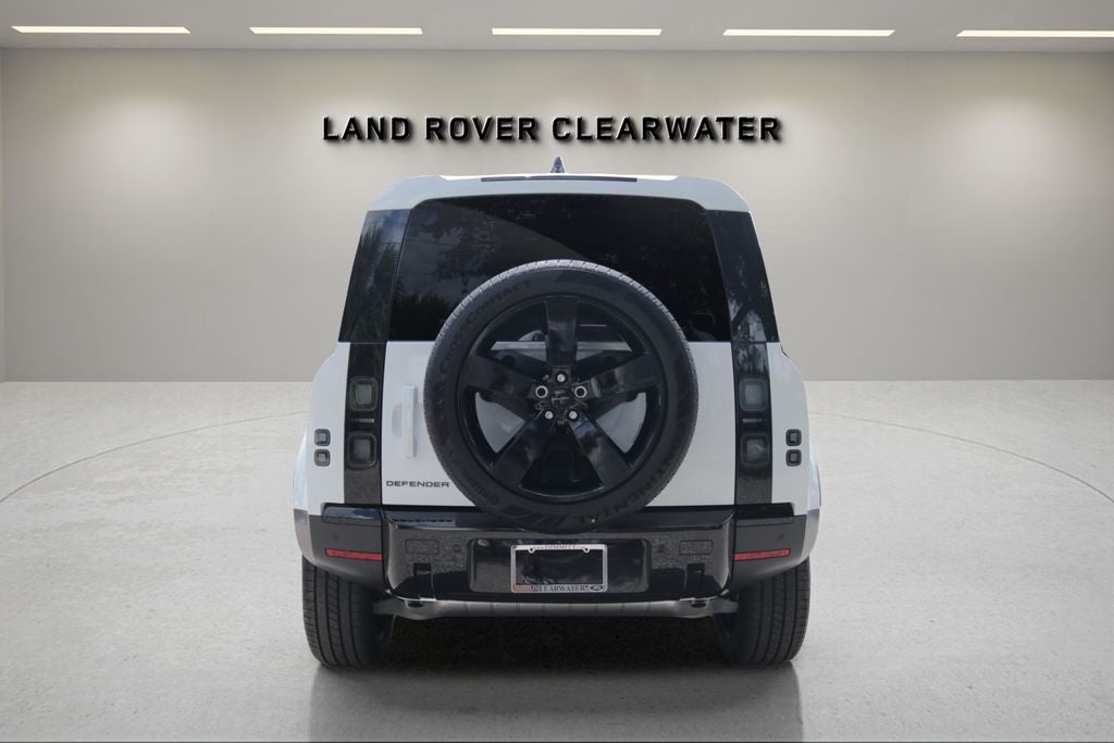 2026 Land Rover Defender 110 S