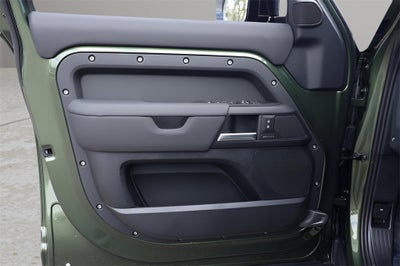 2026 Land Rover Defender 110 S