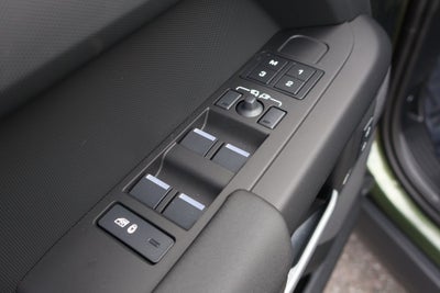 2026 Land Rover Defender 110 S