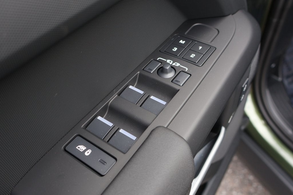 2026 Land Rover Defender 110 S