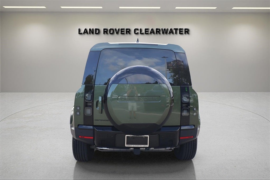 2026 Land Rover Defender 110 S