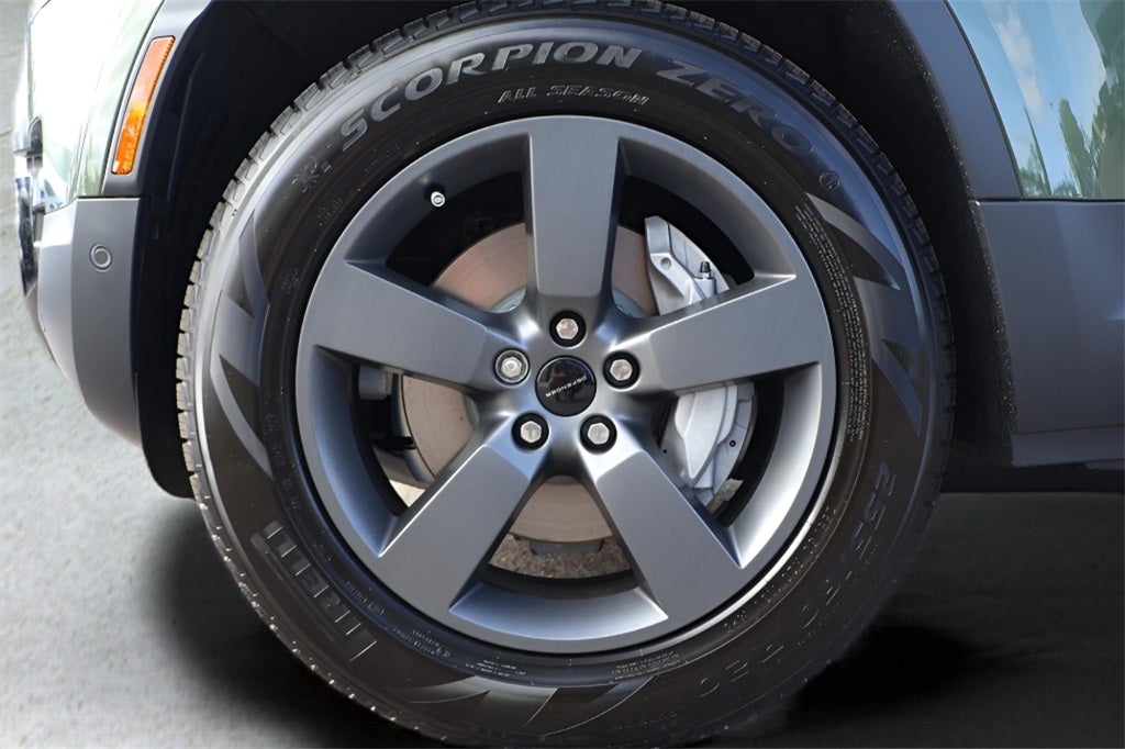 2026 Land Rover Defender 110 S