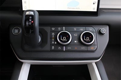 2025 Land Rover Defender 110 S