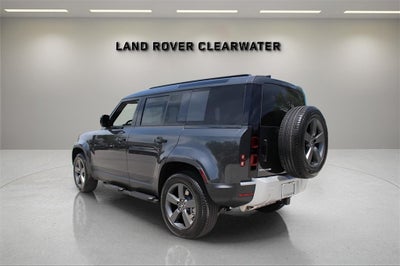 2025 Land Rover Defender 110 S