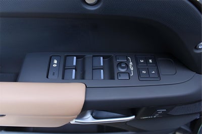 2025 Land Rover Defender 110 S