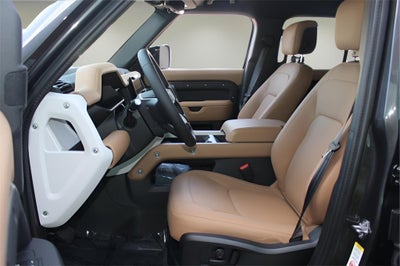 2025 Land Rover Defender 110 S