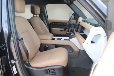 2025 Land Rover Defender 110 S