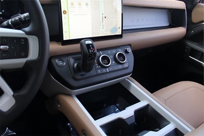 2025 Land Rover Defender 110 S