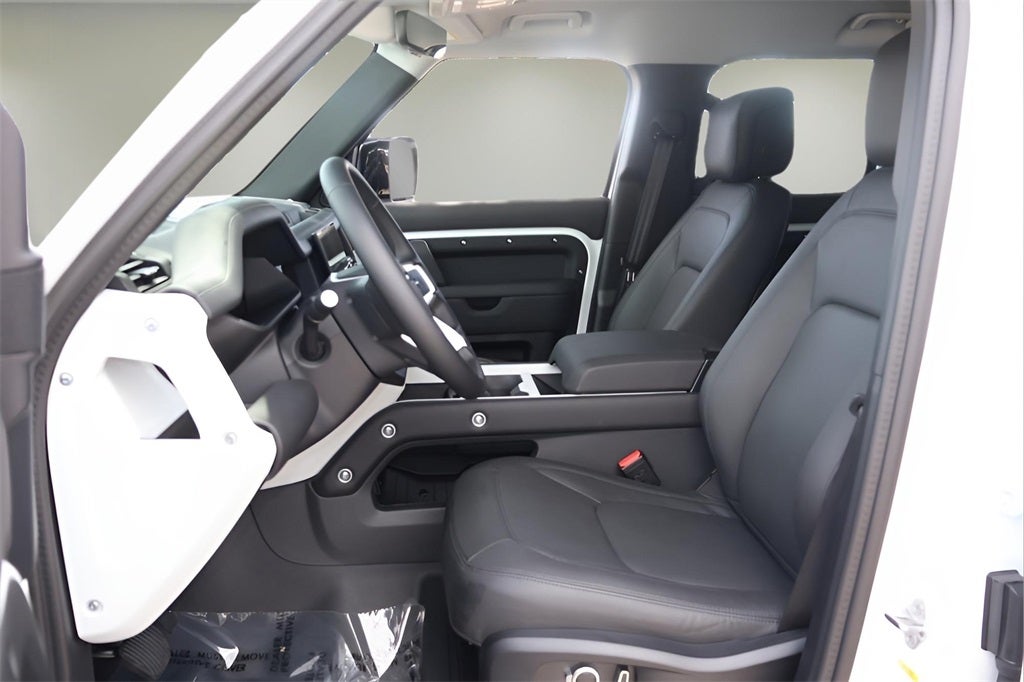 2025 Land Rover Defender 130 S