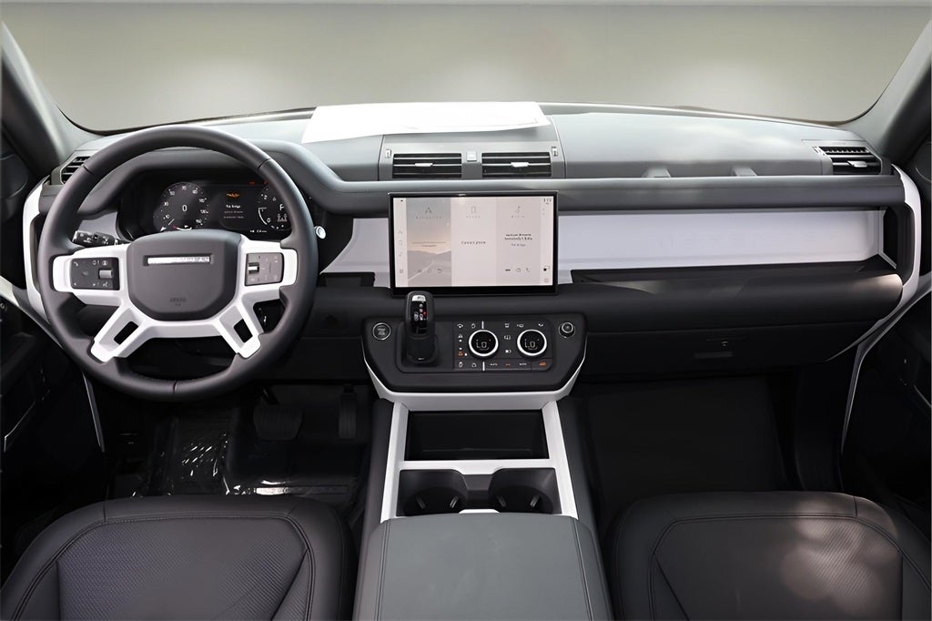 2025 Land Rover Defender 130 S