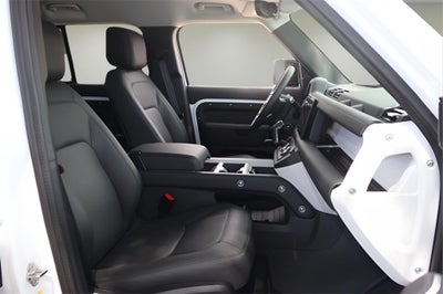 2025 Land Rover Defender 130 S