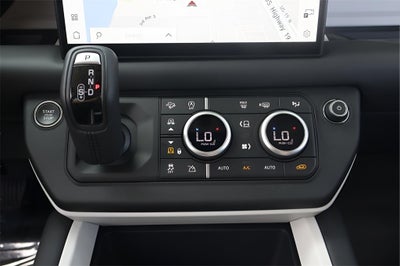 2025 Land Rover Defender 130 S