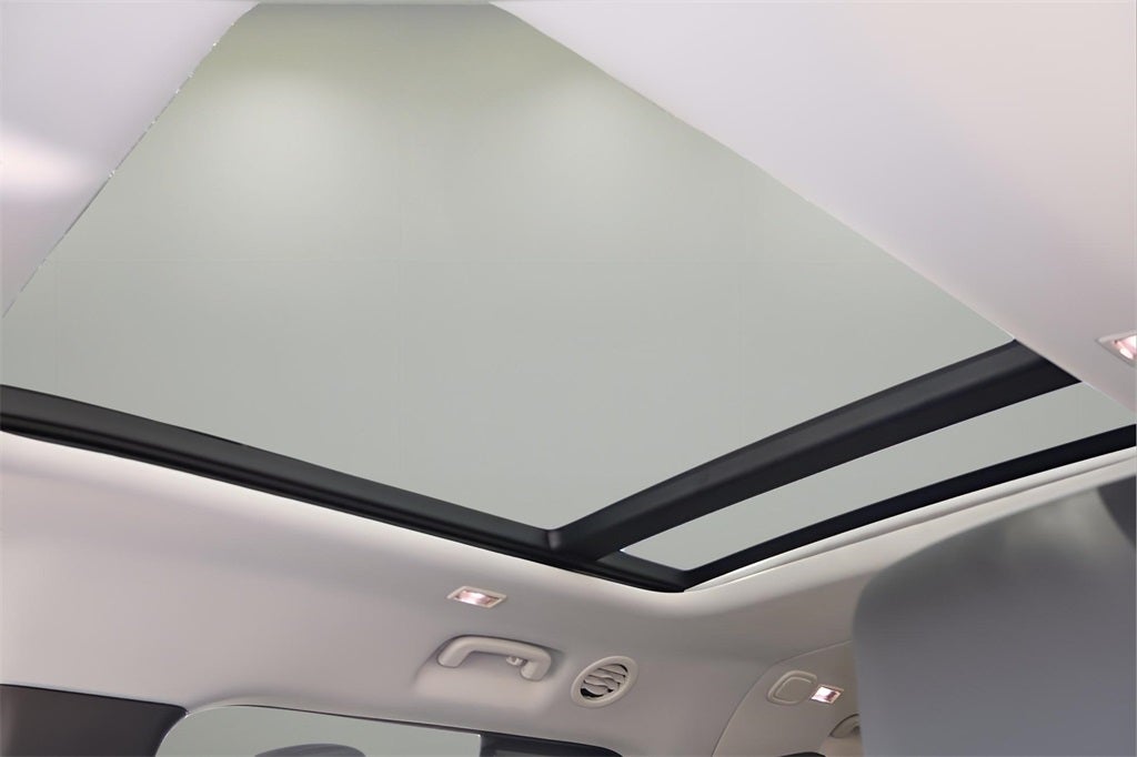 2025 Land Rover Defender 130 S