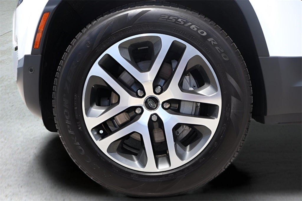 2025 Land Rover Defender 130 S