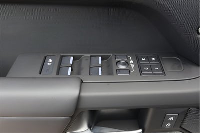 2025 Land Rover Defender 130 S