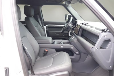 2025 Land Rover Defender 130 S