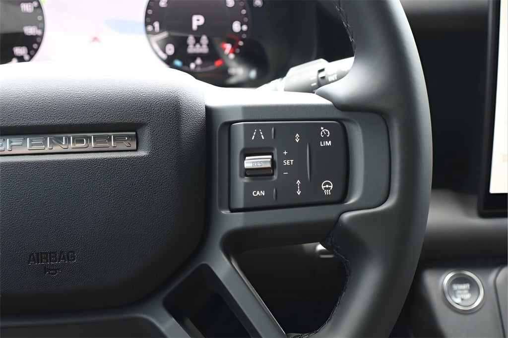 2025 Land Rover Defender 130 S