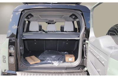 2026 Land Rover Defender 110 Base