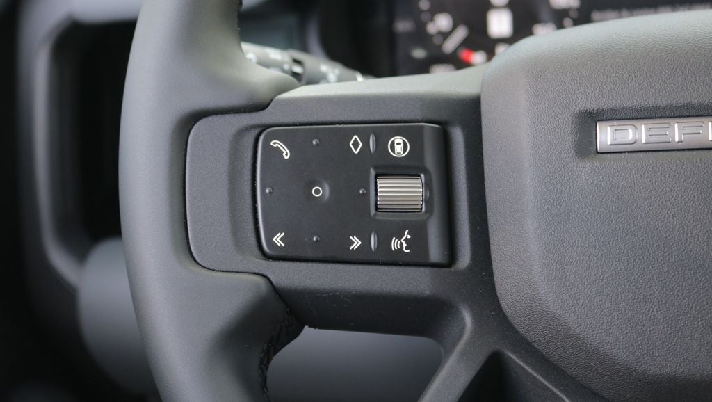 2026 Land Rover Defender 110 Base
