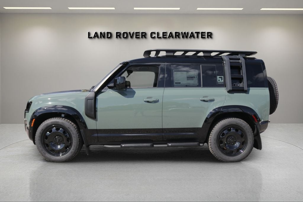 2026 Land Rover Defender 110 Base