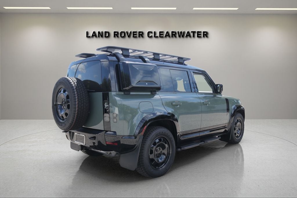 2026 Land Rover Defender 110 Base