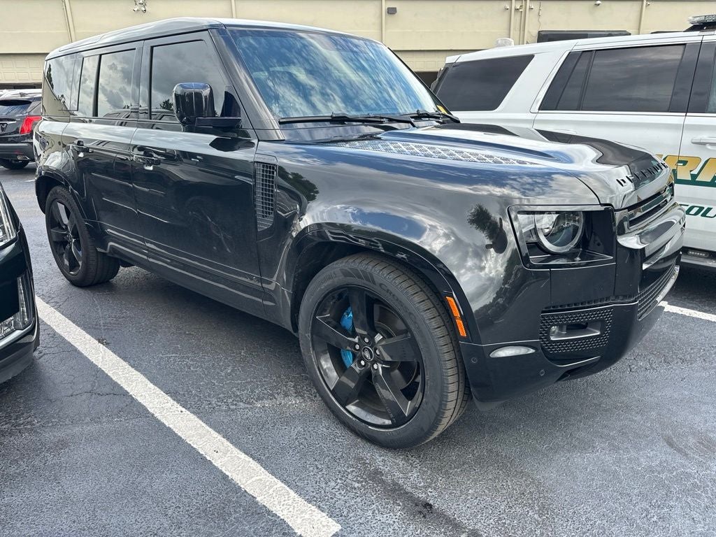 2022 Land Rover Defender 110 Base
