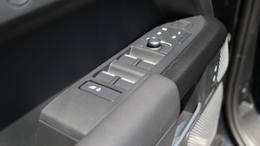 2022 Land Rover Defender 110 Base