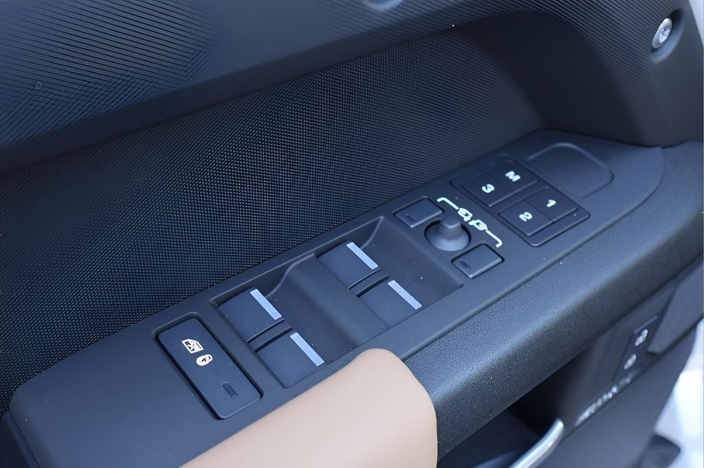 2026 Land Rover Defender 110 X