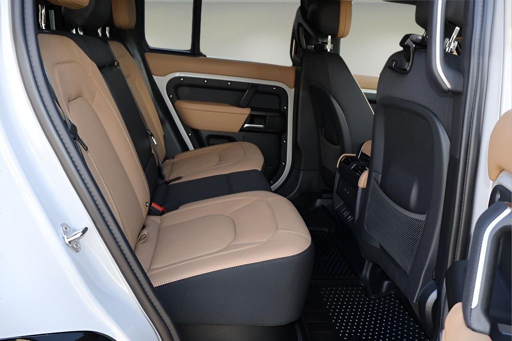 2026 Land Rover Defender 110 X